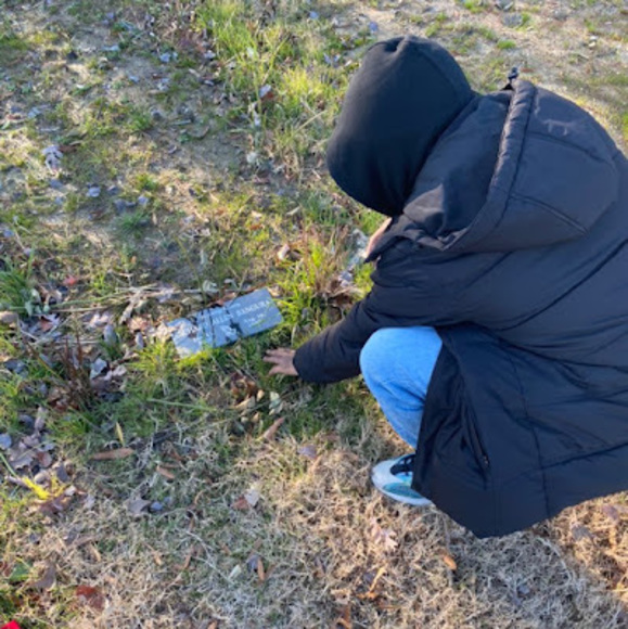 Jon Misher - Poshmark Profile Picture of Jon Misher (@2100swipe) on Poshmark