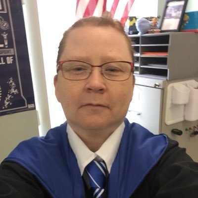 Profile Picture of Trista Sampson (@SampsonTrista) on Twitter