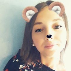 Profile Picture of Laura Pecquery (@user98769773) on Tiktok