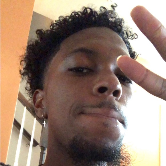 Profile Picture of Jordan Dabney (@jordan_dabney) on Poshmark