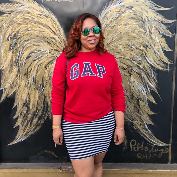 Profile Picture of Josephine Bradley (@josiebcloset) on Poshmark