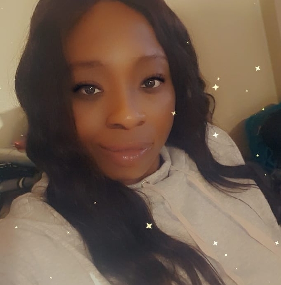 Profile Picture of Borah Neverlackin (@borahborah80) on Poshmark