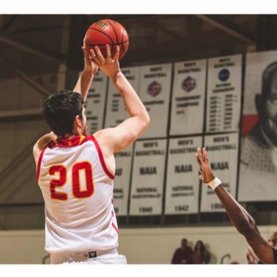 Profile Picture of Ethan Holloway (@E_holloway86) on Twitter