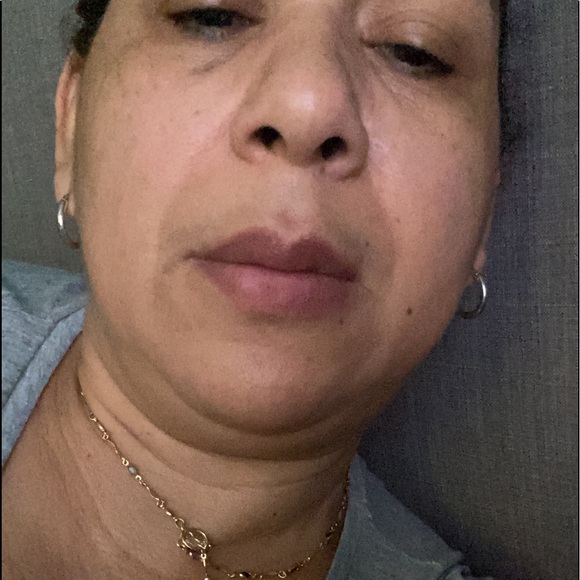 Profile Picture of Luz Tavarez (@luz_tavarez) on Poshmark