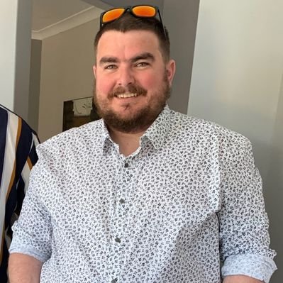 Profile Picture of James Cave (@LordBossCavey94) on Twitter