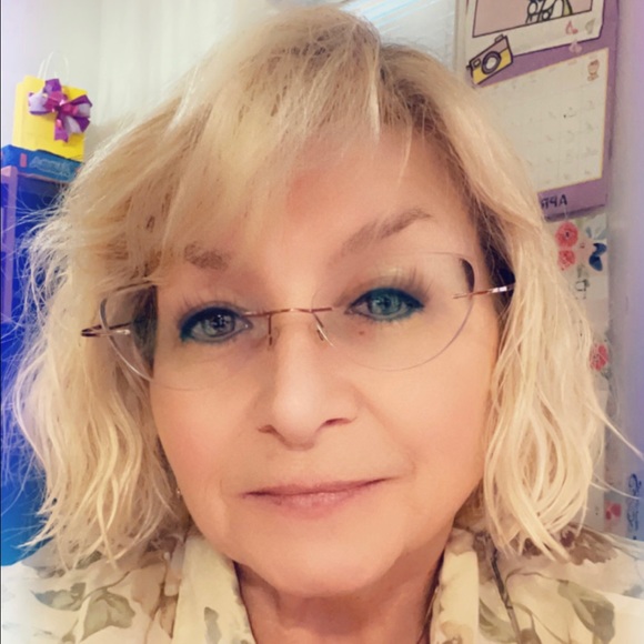 Profile Picture of Diane Jones-zakrajsek (@dj44111) on Poshmark