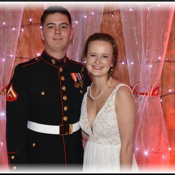 Profile Picture of Rebecca Wright (@bolinrt) on Poshmark