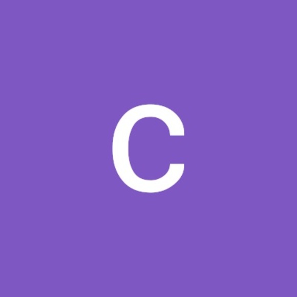 Profile Picture of Carolyn Pimental (@milan6929) on Poshmark