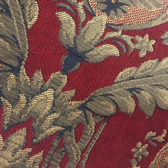 Profile Picture of Tamara Ramsey (@tamara817) on Poshmark