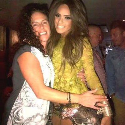 Profile Picture of Lisa Hadfield (@lisatyrrelllisa) on Twitter