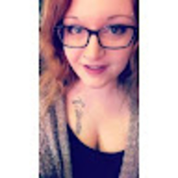 Profile Picture of Cambrian Alberta (@jaxonandcam2030) on Poshmark