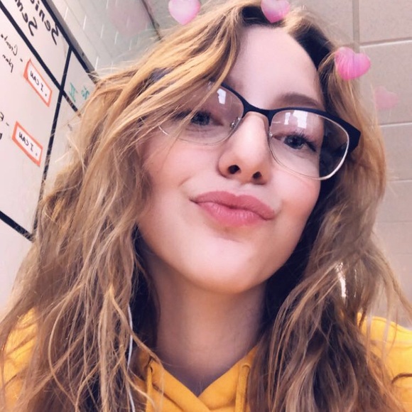 Profile Picture of Taylor Adrianse (@mysticgem47) on Poshmark