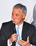 Profile Picture of Chase Carey - Wikipediaon Wikipedia