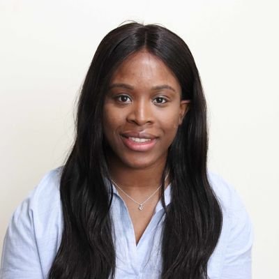 Profile Picture of #Hellomynameis Stephanie (@StephRileyRN) on Twitter