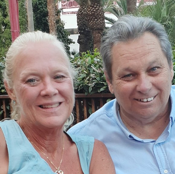 Profile Picture of Michelle Gschwender (@gschmom60) on Poshmark