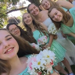 Profile Picture of Kelli Perry (@PerryKelli) on Twitter