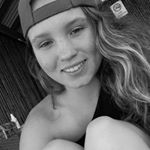 Profile Picture of Sarsha-lea Mohr (@le_minx43) on Instagram