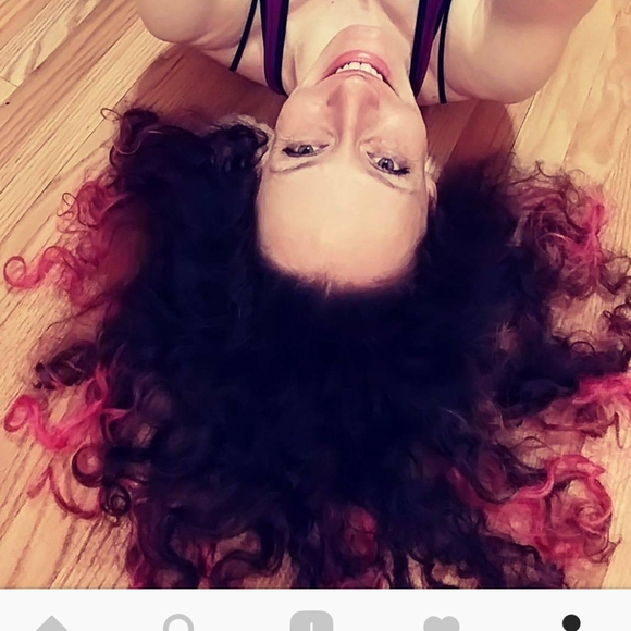 Profile Picture of Patty Carvey (@p2timmons) on Poshmark