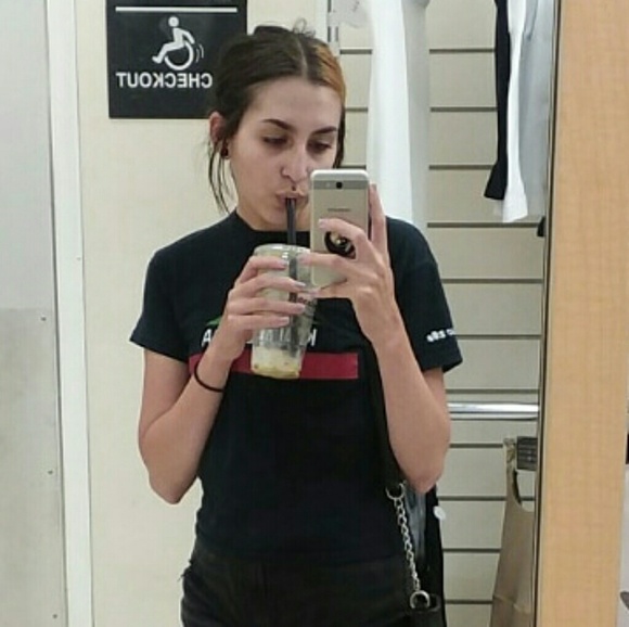 Profile Picture of Natalie Matossian (@sassynattie) on Poshmark