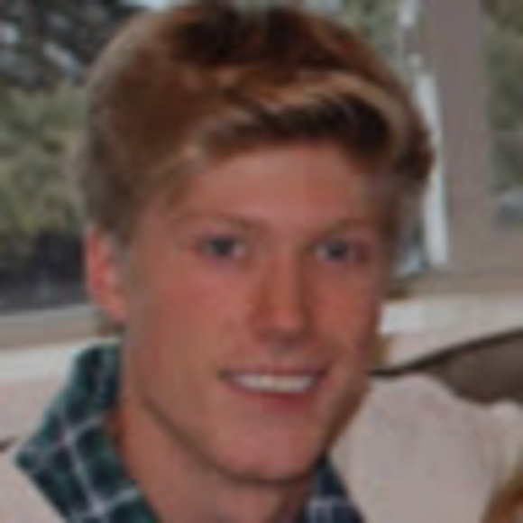 Profile Picture of Samuel Lindahl (@samueldlindahl) on Poshmark