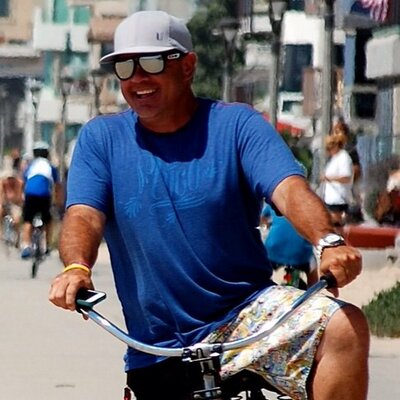 Profile Picture of Steve Pacheco (@stevepach8ko) on Twitter