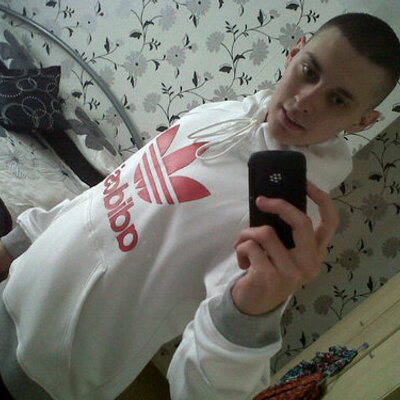 Profile Picture of Aaron Seaton 233C2A6 (@1992aaronseaton) on Twitter