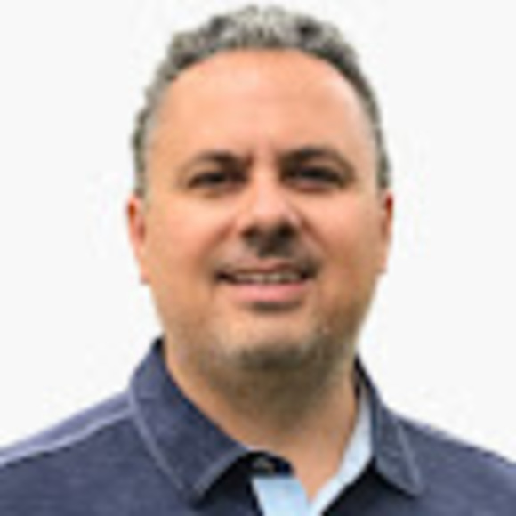 Profile Picture of Frank Schneider (@fjschneider72) on Poshmark