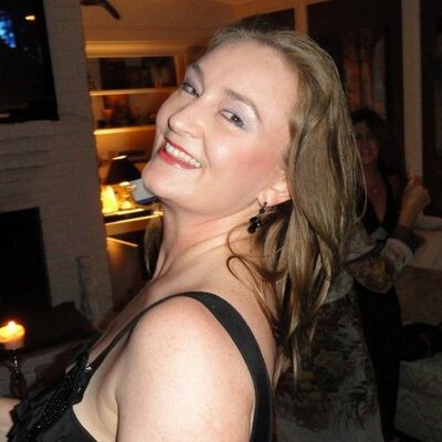 Profile Picture of Monica Arnouk (@hodyl_arnouk) on Twitter