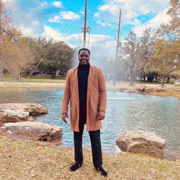 Terrance Twyman - Poshmark Profile Picture of Terrance Twyman (@twyman) on Poshmark