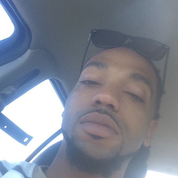 Profile Picture of Jarvis Williams (@jishustling) on Poshmark