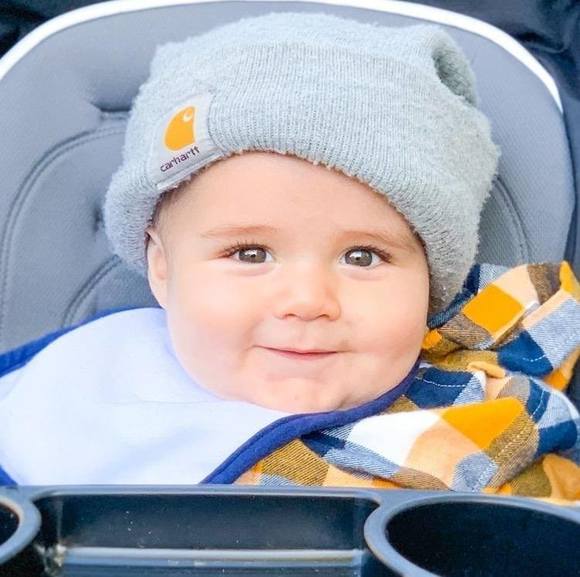 Profile Picture of Christine Bovat (@cbovat72) on Poshmark