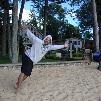 Profile Picture of Michael Esper (@MEsper23) on Twitter