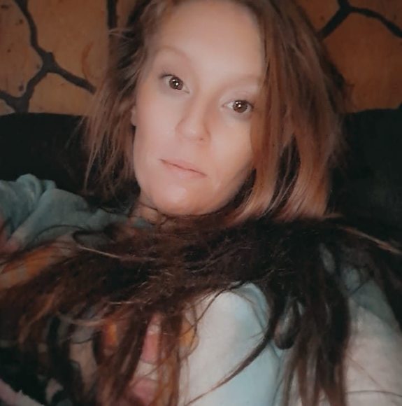 Profile Picture of Kelsey Grimmett (@kelsncliff19) on Poshmark