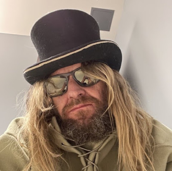 Profile Picture of Blake Wright (@blakewright225) on Poshmark
