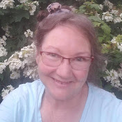 Profile Picture of Pam James (@pamjames) on Youtube