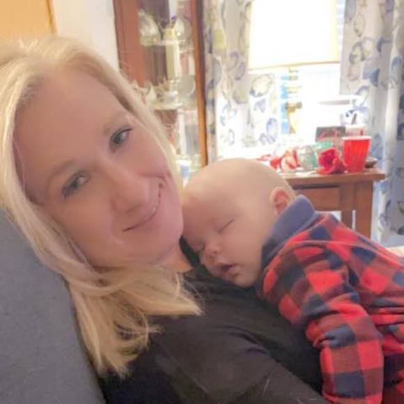 Profile Picture of Shannon Langmead (@slangmea22) on Poshmark