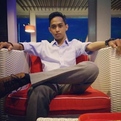 Profile Picture of Andeeroid (@AndeeJeeWee) on Twitter