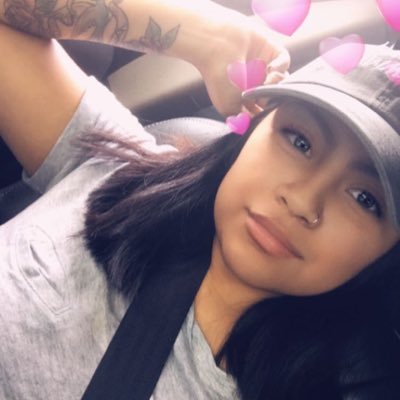 Profile Picture of Laura Brito (@LJovaxo) on Twitter