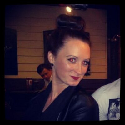 Profile Picture of Carly Shaw (@carlyshaw1987) on Twitter