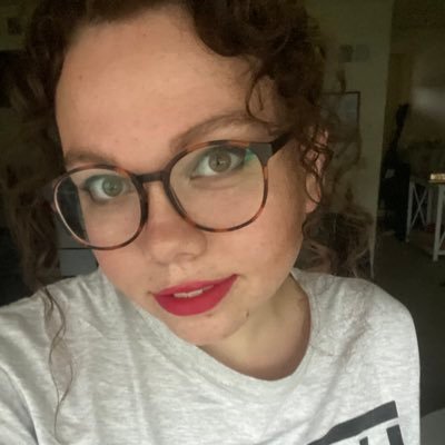 Profile Picture of Miranda H Bretthauer (@@MirandaHayleyB) on Twitter