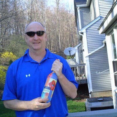 Profile Picture of Bob Harrington (@awesomegardens) on Twitter