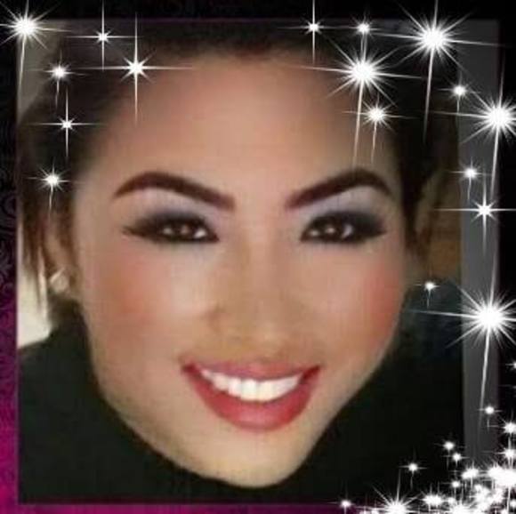 Profile Picture of Leanni hye Shin (@lanzzs) on Poshmark