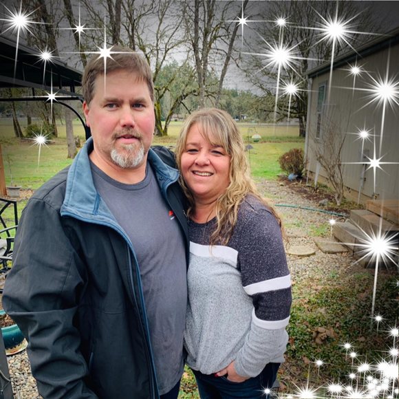 Profile Picture of Shanna Matthews scoles (@shanna1973) on Poshmark