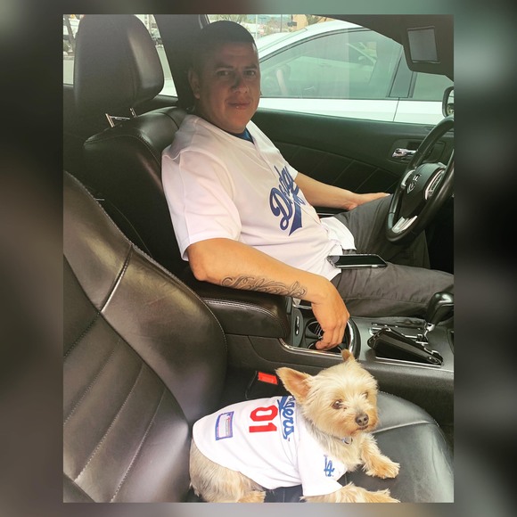 Profile Picture of Erick Salgado (@grillosalgado27) on Poshmark