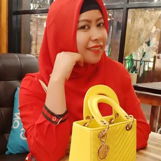 Profile Picture of Maya Amir (@maya.amir.142035) on Facebook