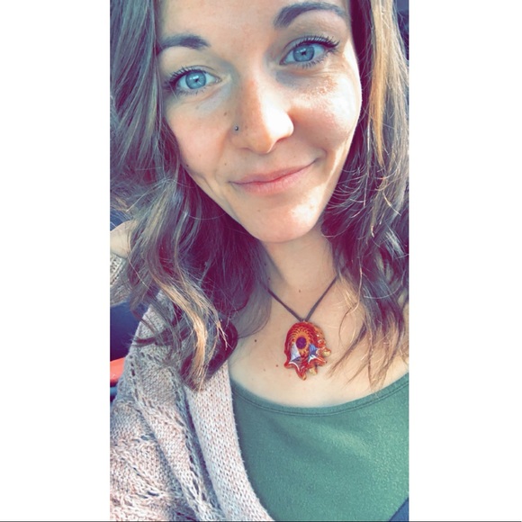 Profile Picture of Samantha Kelly (@sraykay08) on Poshmark