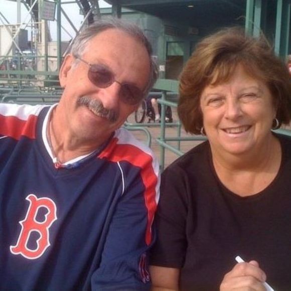 Profile Picture of Ellen Holmes (@beantownmama) on Poshmark