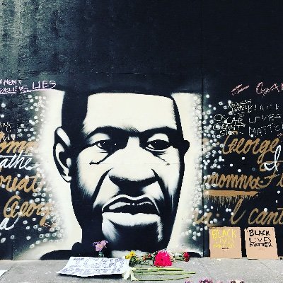 Profile Picture of Your Mom’s Box (@JoshFerrari10) on Twitter