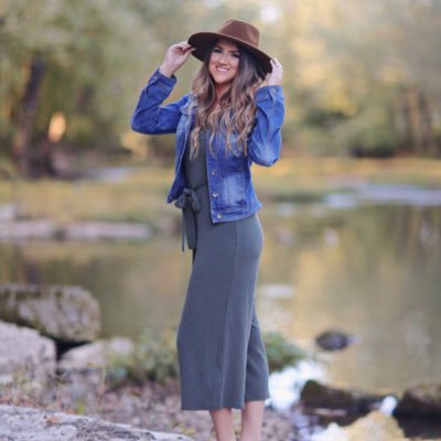 Profile Picture of Haley Lamont (@haleyylamont) on Twitter