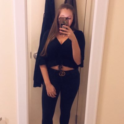 Mikaela Davis - Twitter Profile Picture of Mikaela Davis (@mikaelaadaviss) on Twitter